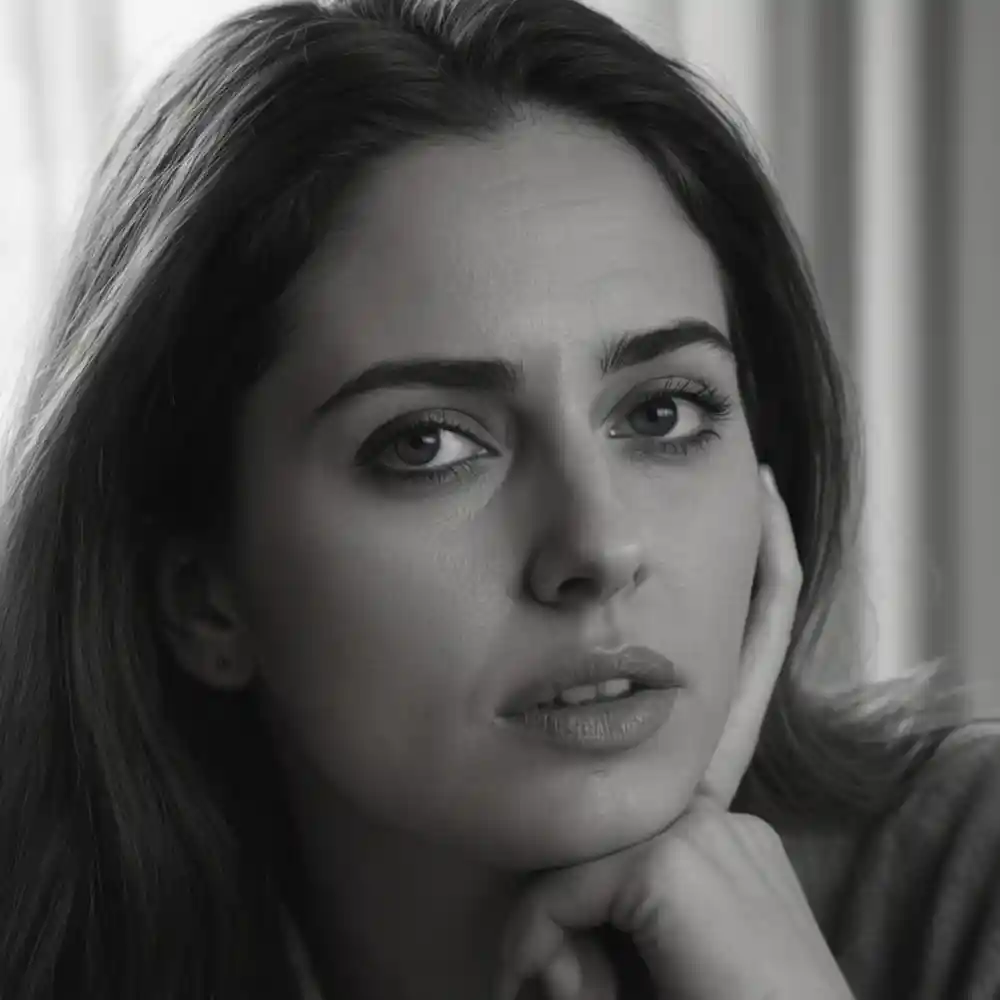 Realistic Woman Pencil Sketch-0173