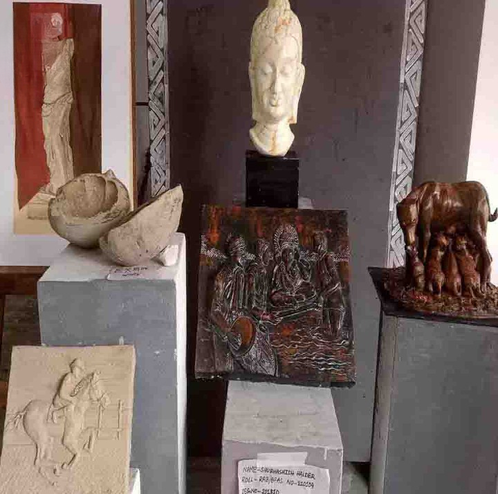 Beautiful Handmade Sculptures and Artistic Stone Carvings Display-1