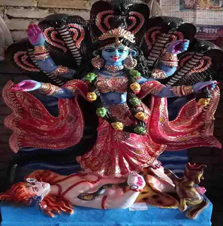 Blue-Skinned Goddess Kali Idol with Cobra Hood and Shiva-1