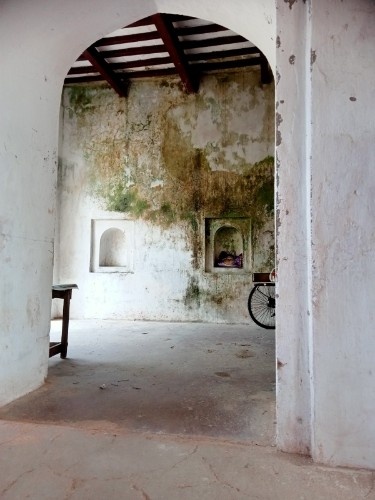 TimeWearsWeatheredWhiteWalls